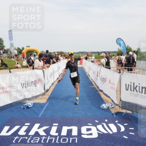 22.06.2025 - Viking Triathlon MichiJ http://msf.ph/oto/8120470 22.06.2025 15:11:22 Ziel 271, 365 meine-sportfotos.de