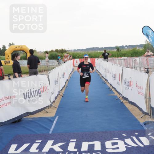 22.06.2025 - Viking Triathlon MichiJ http://msf.ph/oto/8120483 22.06.2025 16:30:44 Ziel 165 meine-sportfotos.de