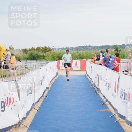 22.06.2025 - Viking Triathlon MichiJ http://msf.ph/oto/8120574 22.06.2025 17:04:30 Ziel 257 meine-sportfotos.de