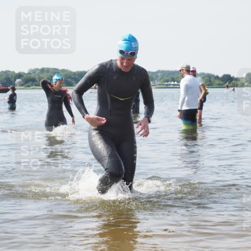 22.06.2025 - Viking Triathlon KatJ http://msf.ph/oto/8120587 22.06.2025 10:49:13 Schwimmen 64, 155, 317, 353 meine-sportfotos.de