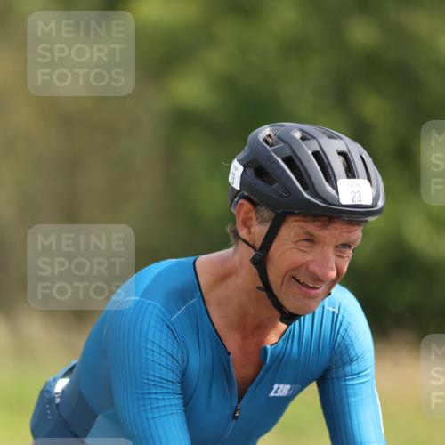 22.06.2025 - Viking Triathlon Yannick Fuchs http://msf.ph/oto/8120641 22.06.2025 11:47:17 Radfahren 9, 23, 61, 206, 235, 272, 529 meine-sportfotos.de