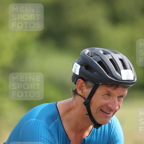 22.06.2025 - Viking Triathlon Yannick Fuchs http://msf.ph/oto/8120646 22.06.2025 11:47:17 Radfahren 9, 23, 61, 206, 235, 272, 529 meine-sportfotos.de
