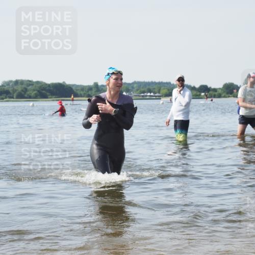 22.06.2025 - Viking Triathlon KatJ http://msf.ph/oto/8120649 22.06.2025 10:49:19 Schwimmen 64, 155, 256, 317 meine-sportfotos.de