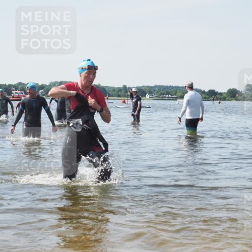 22.06.2025 - Viking Triathlon KatJ http://msf.ph/oto/8120710 22.06.2025 10:49:24 Schwimmen 64, 155, 256, 263, 317, 321 meine-sportfotos.de