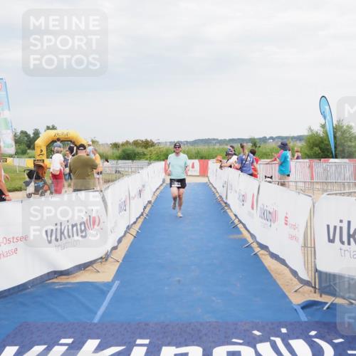 22.06.2025 - Viking Triathlon MichiJ http://msf.ph/oto/8120719 22.06.2025 17:04:32 Ziel 257 meine-sportfotos.de