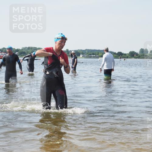 22.06.2025 - Viking Triathlon KatJ http://msf.ph/oto/8120723 22.06.2025 10:49:24 Schwimmen 64, 155, 256, 263, 317, 321 meine-sportfotos.de