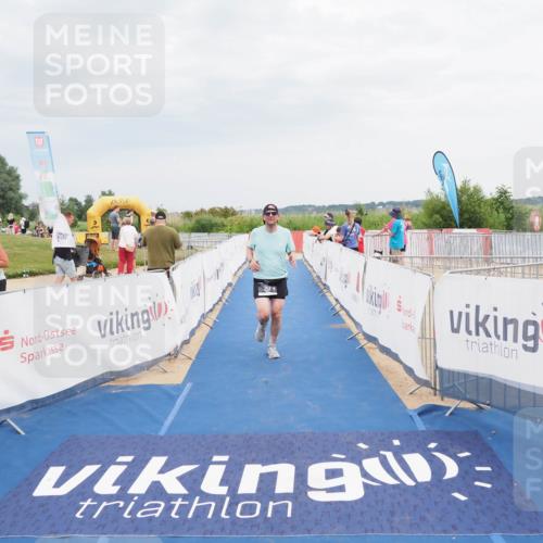 22.06.2025 - Viking Triathlon MichiJ http://msf.ph/oto/8120812 22.06.2025 17:04:33 Ziel 257 meine-sportfotos.de