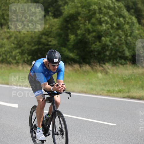22.06.2025 - Viking Triathlon Yannick Fuchs http://msf.ph/oto/8120849 22.06.2025 11:47:34 Radfahren 15, 52, 171, 422, 659 meine-sportfotos.de