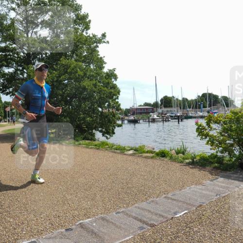 22.06.2025 - Viking Triathlon KatJ http://msf.ph/oto/8120867 22.06.2025 13:00:25 Laufen 28 meine-sportfotos.de