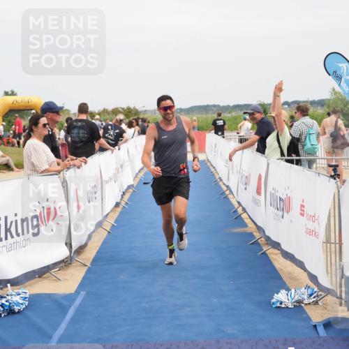 22.06.2025 - Viking Triathlon MichiJ http://msf.ph/oto/8120868 22.06.2025 15:12:28 Ziel 643 meine-sportfotos.de