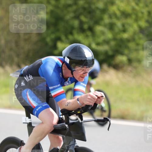 22.06.2025 - Viking Triathlon Yannick Fuchs http://msf.ph/oto/8120908 22.06.2025 11:47:39 Radfahren 52, 171, 422, 659 meine-sportfotos.de