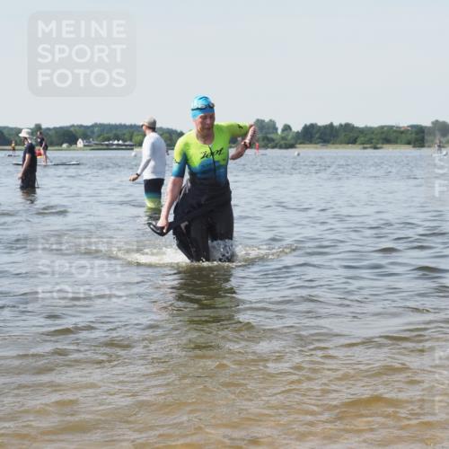 22.06.2025 - Viking Triathlon KatJ http://msf.ph/oto/8120980 22.06.2025 10:49:35 Schwimmen 256, 263, 321, 453 meine-sportfotos.de