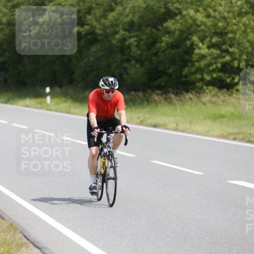 22.06.2025 - Viking Triathlon Yannick Fuchs http://msf.ph/oto/8121036 22.06.2025 11:47:53 Radfahren 106, 163, 292, 415 meine-sportfotos.de