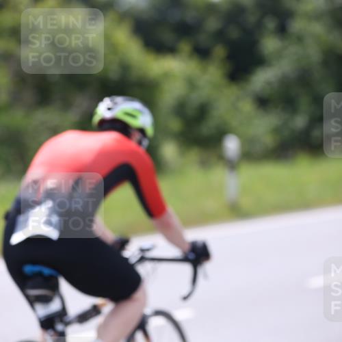 22.06.2025 - Viking Triathlon Yannick Fuchs http://msf.ph/oto/8121098 22.06.2025 11:47:56 Radfahren 106, 136, 163, 415 meine-sportfotos.de