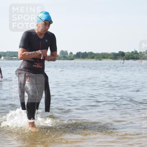 22.06.2025 - Viking Triathlon KatJ http://msf.ph/oto/8121123 22.06.2025 10:49:49 Schwimmen 69, 140, 270, 273, 356, 453 meine-sportfotos.de