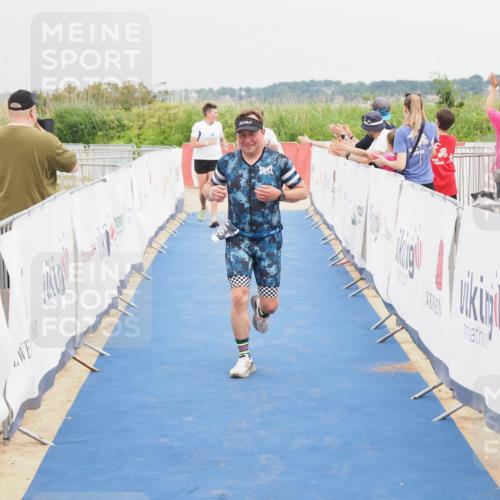 22.06.2025 - Viking Triathlon MichiJ http://msf.ph/oto/8121133 22.06.2025 17:04:46 Ziel 466, 656 meine-sportfotos.de