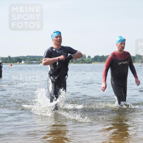 22.06.2025 - Viking Triathlon KatJ http://msf.ph/oto/8121189 22.06.2025 10:49:58 Schwimmen 69, 97, 140, 270, 273, 356 meine-sportfotos.de