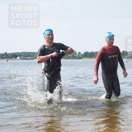 22.06.2025 - Viking Triathlon KatJ http://msf.ph/oto/8121195 22.06.2025 10:49:58 Schwimmen 69, 97, 140, 270, 273, 356 meine-sportfotos.de