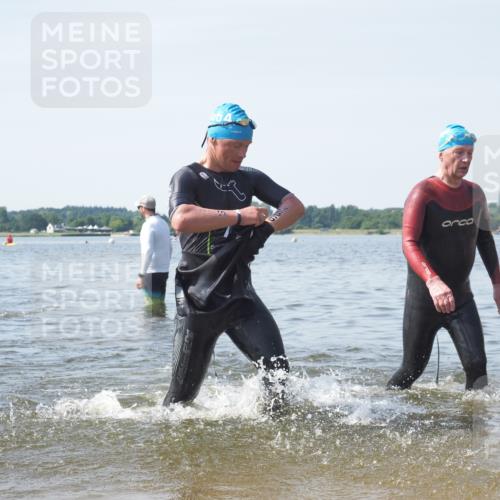 22.06.2025 - Viking Triathlon KatJ http://msf.ph/oto/8121199 22.06.2025 10:49:59 Schwimmen 69, 97, 140, 270, 273, 356 meine-sportfotos.de
