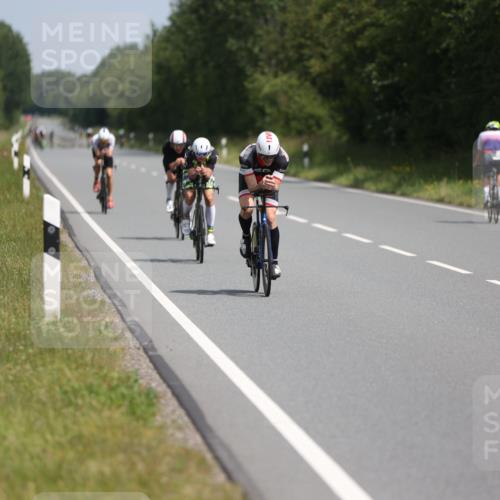 22.06.2025 - Viking Triathlon Yannick Fuchs http://msf.ph/oto/8121206 22.06.2025 11:48:08 Radfahren 136, 145, 176, 180, 266, 368, 485 meine-sportfotos.de