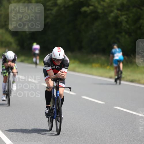 22.06.2025 - Viking Triathlon Yannick Fuchs http://msf.ph/oto/8121222 22.06.2025 11:48:10 Radfahren 136, 145, 176, 180, 266, 368, 485 meine-sportfotos.de