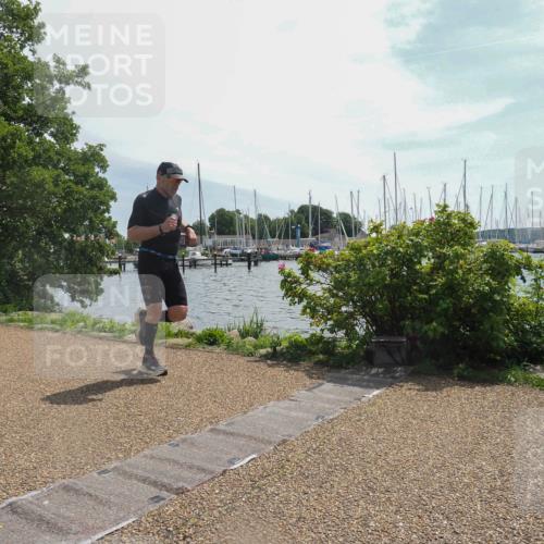 22.06.2025 - Viking Triathlon KatJ http://msf.ph/oto/8121236 22.06.2025 13:00:49 Laufen 173, 521 meine-sportfotos.de