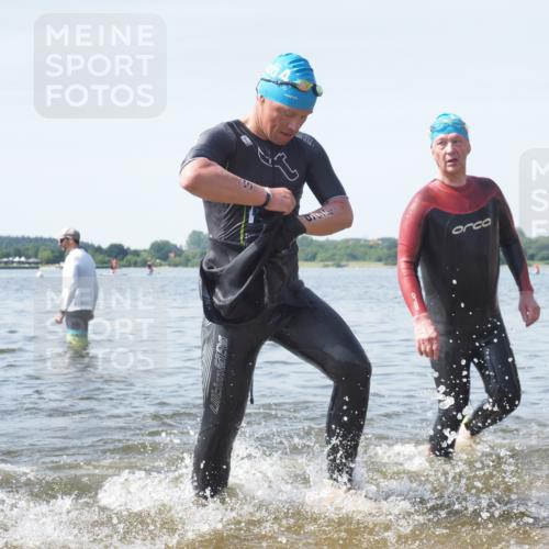 22.06.2025 - Viking Triathlon KatJ http://msf.ph/oto/8121238 22.06.2025 10:50:00 Schwimmen 69, 97, 140, 270, 273, 356 meine-sportfotos.de