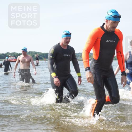 22.06.2025 - Viking Triathlon KatJ http://msf.ph/oto/8121278 22.06.2025 10:50:04 Schwimmen 69, 97, 140, 270, 273, 356 meine-sportfotos.de