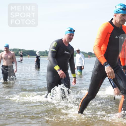 22.06.2025 - Viking Triathlon KatJ http://msf.ph/oto/8121294 22.06.2025 10:50:04 Schwimmen 69, 97, 140, 270, 273, 356 meine-sportfotos.de
