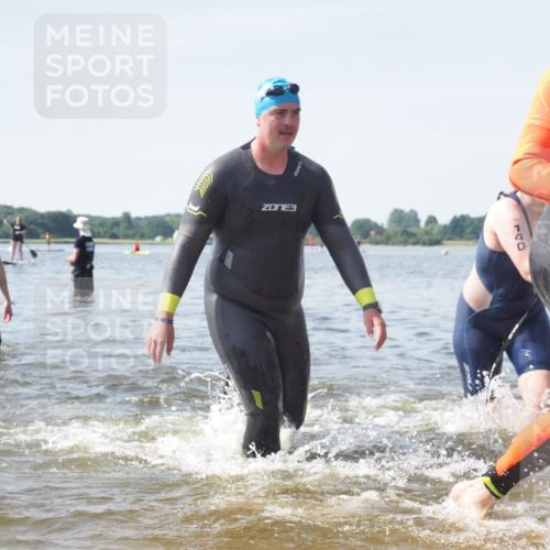 22.06.2025 - Viking Triathlon KatJ http://msf.ph/oto/8121304 22.06.2025 10:50:05 Schwimmen 69, 97, 140, 273, 431 meine-sportfotos.de
