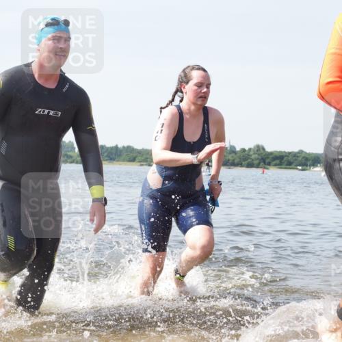 22.06.2025 - Viking Triathlon KatJ http://msf.ph/oto/8121311 22.06.2025 10:50:05 Schwimmen 69, 97, 140, 273, 431 meine-sportfotos.de