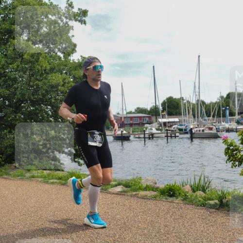22.06.2025 - Viking Triathlon KatJ http://msf.ph/oto/8121320 22.06.2025 13:31:48 Laufen 324, 370 meine-sportfotos.de