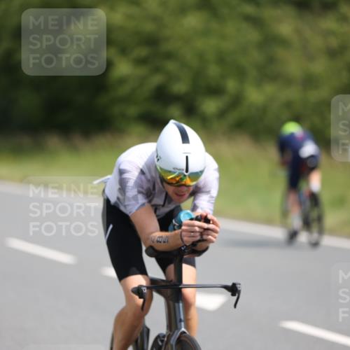 22.06.2025 - Viking Triathlon Yannick Fuchs http://msf.ph/oto/8121324 22.06.2025 11:48:15 Radfahren 110, 145, 176, 368, 397, 485, 626 meine-sportfotos.de