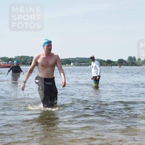 22.06.2025 - Viking Triathlon KatJ http://msf.ph/oto/8121339 22.06.2025 10:50:08 Schwimmen 69, 97, 140, 431 meine-sportfotos.de