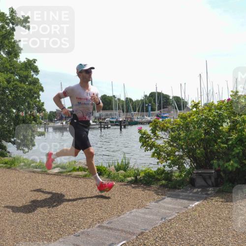 22.06.2025 - Viking Triathlon KatJ http://msf.ph/oto/8121345 22.06.2025 13:00:52 Laufen 521 meine-sportfotos.de