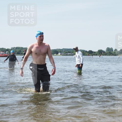 22.06.2025 - Viking Triathlon KatJ http://msf.ph/oto/8121349 22.06.2025 10:50:08 Schwimmen 69, 97, 140, 431 meine-sportfotos.de