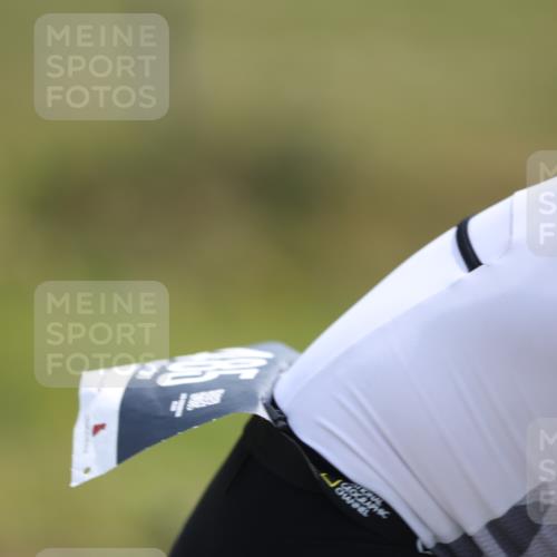 22.06.2025 - Viking Triathlon Yannick Fuchs http://msf.ph/oto/8121363 22.06.2025 11:48:16 Radfahren 110, 176, 368, 397, 485, 626 meine-sportfotos.de