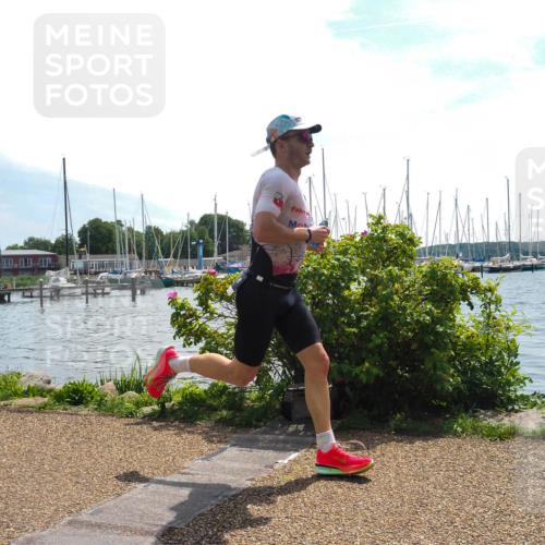 22.06.2025 - Viking Triathlon KatJ http://msf.ph/oto/8121370 22.06.2025 13:00:52 Laufen 521 meine-sportfotos.de