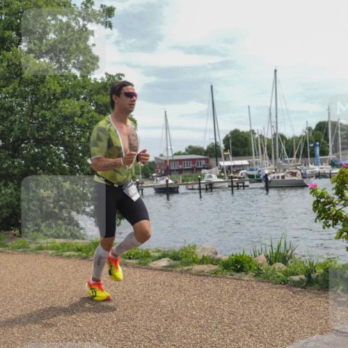 22.06.2025 - Viking Triathlon KatJ http://msf.ph/oto/8121426 22.06.2025 13:31:53 Laufen 220 meine-sportfotos.de