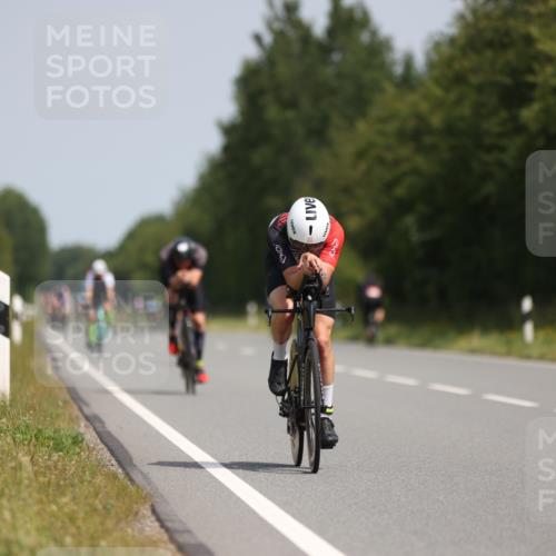 22.06.2025 - Viking Triathlon Yannick Fuchs http://msf.ph/oto/8121429 22.06.2025 11:48:36 Radfahren 78, 86, 93, 172, 190, 258, 289, 314, 337, 367, 394, 427, 515, 652 meine-sportfotos.de