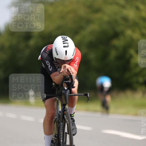 22.06.2025 - Viking Triathlon Yannick Fuchs http://msf.ph/oto/8121449 22.06.2025 11:48:37 Radfahren 78, 86, 93, 172, 190, 258, 289, 337, 367, 394, 427, 515, 652 meine-sportfotos.de