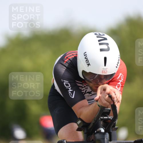 22.06.2025 - Viking Triathlon Yannick Fuchs http://msf.ph/oto/8121470 22.06.2025 11:48:37 Radfahren 78, 86, 93, 172, 190, 258, 289, 337, 367, 394, 427, 515, 652 meine-sportfotos.de