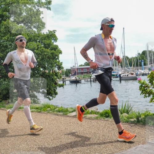 22.06.2025 - Viking Triathlon KatJ http://msf.ph/oto/8121512 22.06.2025 13:32:06 Laufen 211, 258, 381 meine-sportfotos.de