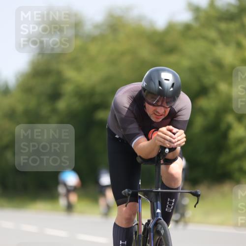 22.06.2025 - Viking Triathlon Yannick Fuchs http://msf.ph/oto/8121513 22.06.2025 11:48:39 Radfahren 86, 93, 190, 258, 289, 337, 367, 394, 513, 515, 652 meine-sportfotos.de