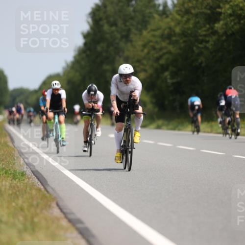 22.06.2025 - Viking Triathlon Yannick Fuchs http://msf.ph/oto/8121533 22.06.2025 11:48:40 Radfahren 86, 190, 258, 289, 337, 367, 394, 513, 515, 652 meine-sportfotos.de