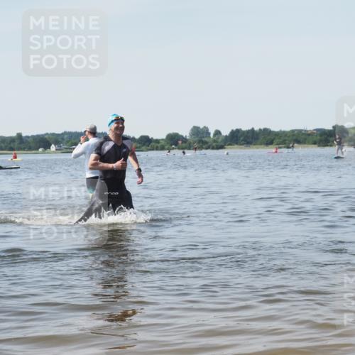 22.06.2025 - Viking Triathlon KatJ http://msf.ph/oto/8121578 22.06.2025 10:50:28 Schwimmen 24, 48, 202, 418, 463 meine-sportfotos.de