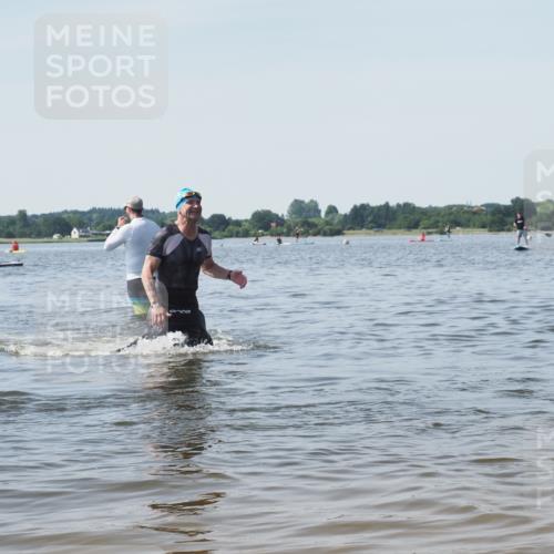 22.06.2025 - Viking Triathlon KatJ http://msf.ph/oto/8121584 22.06.2025 10:50:28 Schwimmen 24, 48, 202, 418, 463 meine-sportfotos.de
