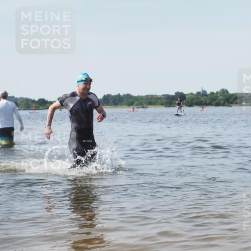 22.06.2025 - Viking Triathlon KatJ http://msf.ph/oto/8121622 22.06.2025 10:50:29 Schwimmen 24, 48, 202, 402, 418, 463, 533 meine-sportfotos.de