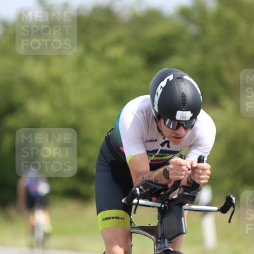 22.06.2025 - Viking Triathlon Yannick Fuchs http://msf.ph/oto/8121637 22.06.2025 11:48:43 Radfahren 86, 190, 258, 289, 367, 513, 515 meine-sportfotos.de
