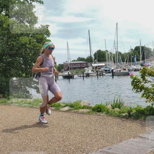 22.06.2025 - Viking Triathlon KatJ http://msf.ph/oto/8121653 22.06.2025 13:32:18 Laufen 58 meine-sportfotos.de